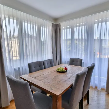 Bright 2 Bedroom Flat - Parkview 3 Apartamento Zúrich
