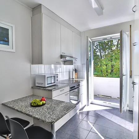 Bright 2 Bedroom Flat - Parkview 3 Apartamento *